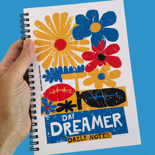 Day Dreamer. Daily Notes, Spiral Handwriting Note Book by United Day Dreamers