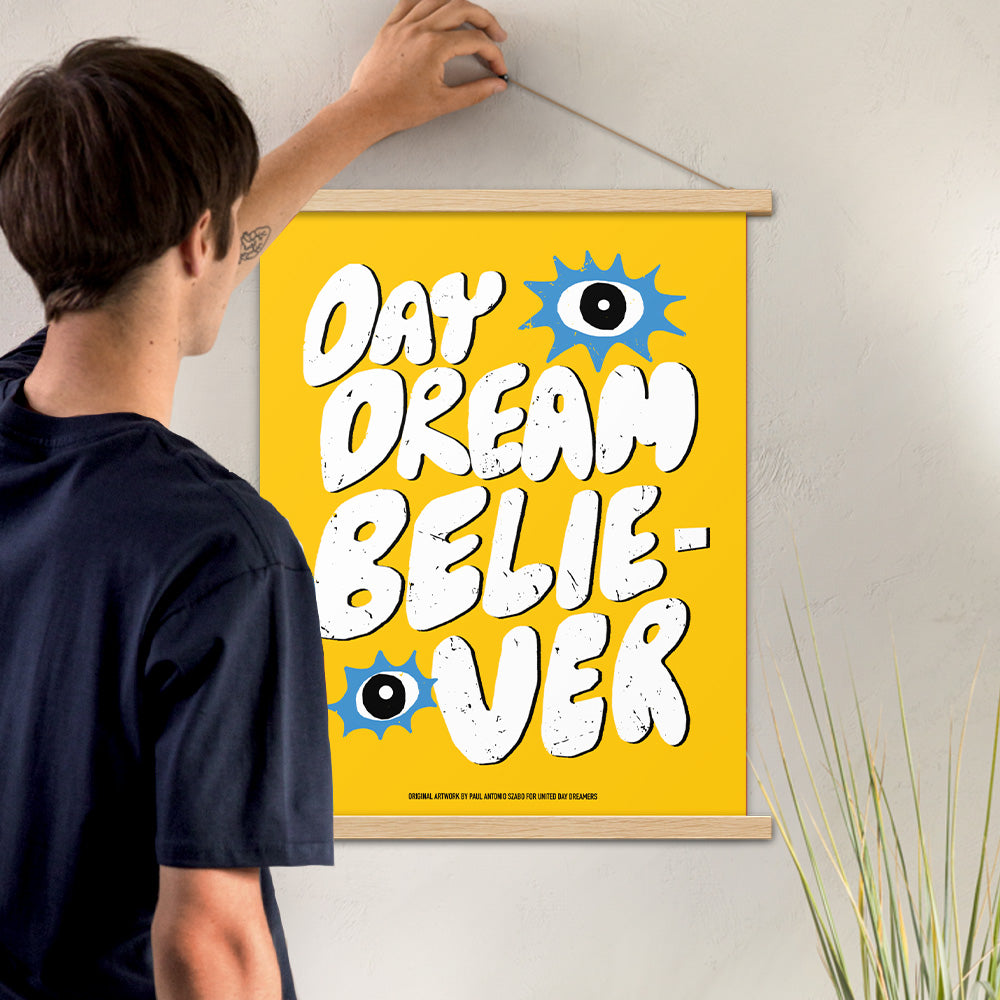 Day Dream Believer Wall Decoration Art With Hangers